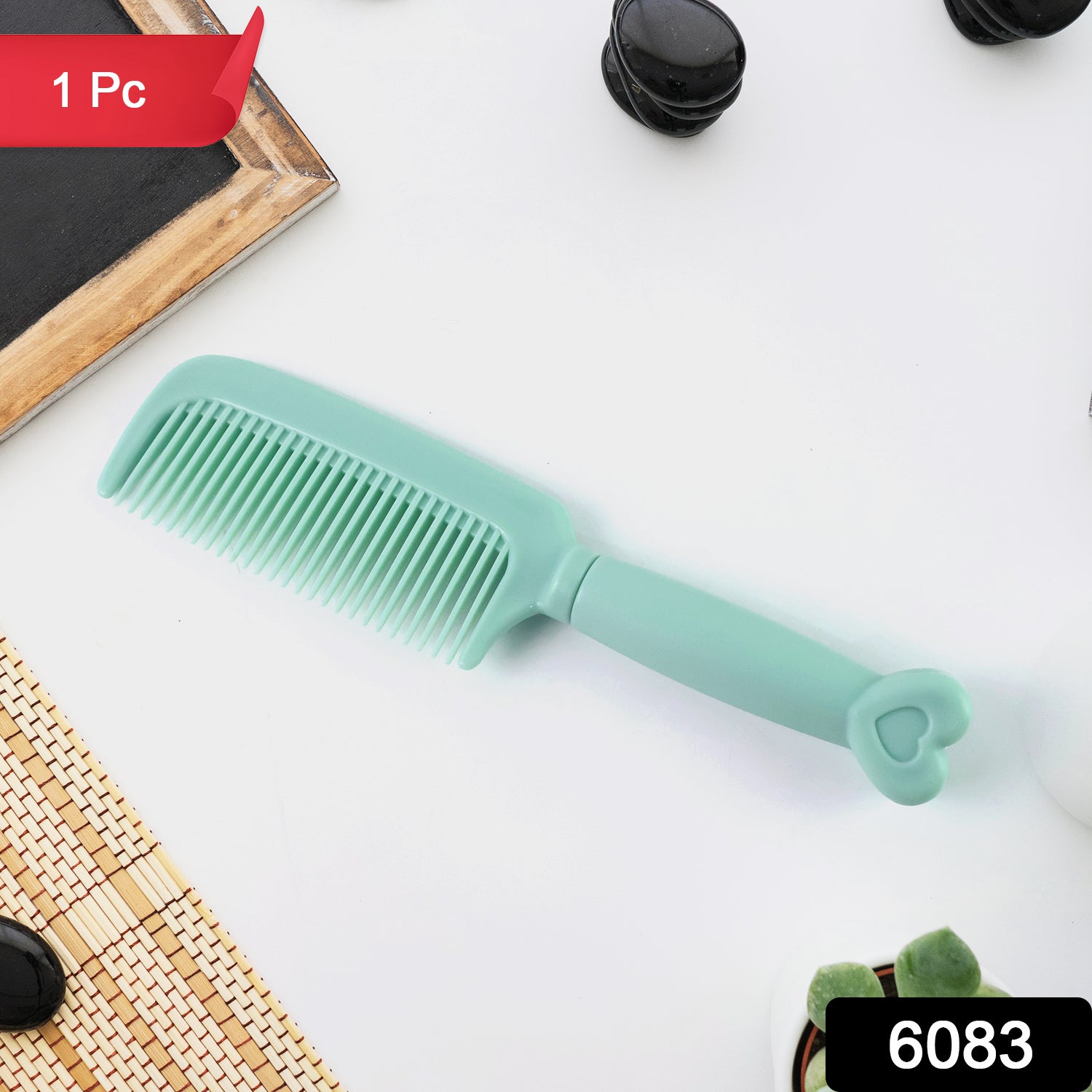 Plastic Hair Comb With Heart-shaped Handle (1 Pc) Plastic Hair Comb With Heart-shaped Handle (1 Pc)
